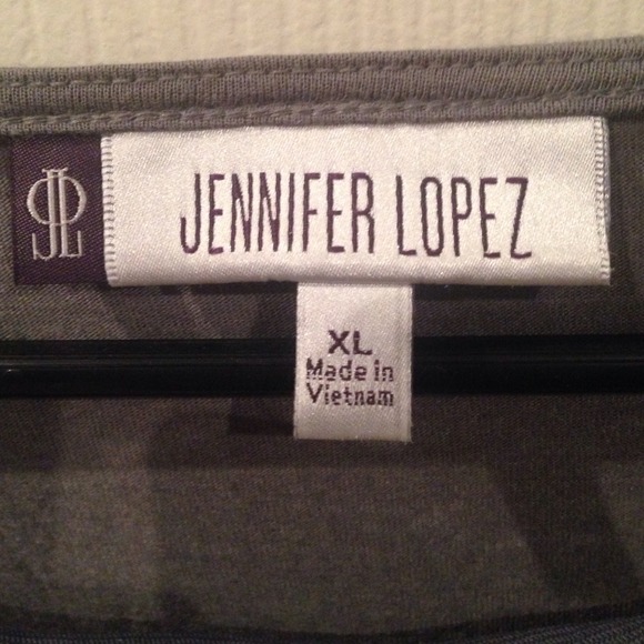 Jennifer Lopez sequence top - Picture 3 of 3