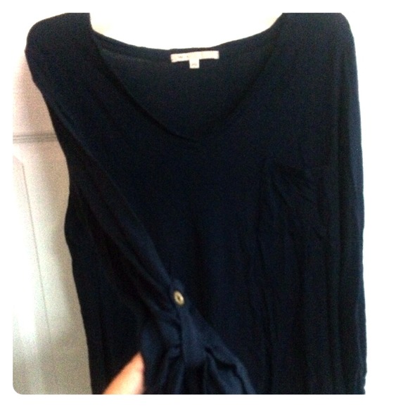 Gap navy blue long sleeve tee