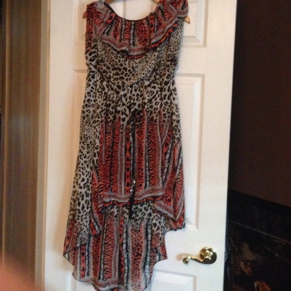 Strapless dress