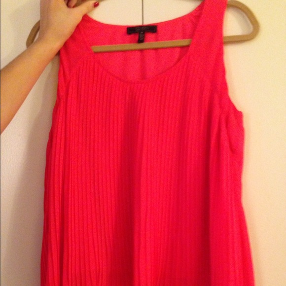 Pink pleated tank blouse