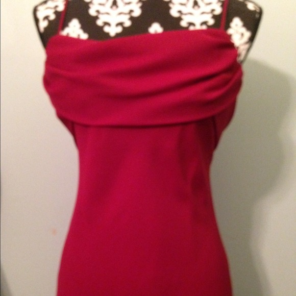 ❤️ Red Prom Dress - Picture 3 of 3