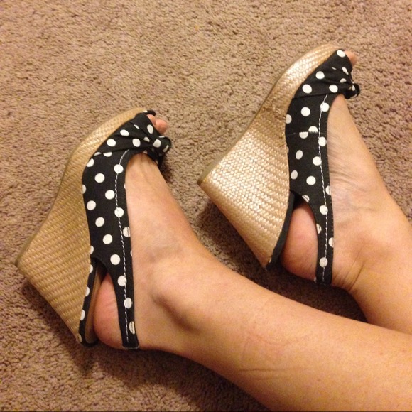 💢SOLD ON VINTED💢 - Picture 2 of 4