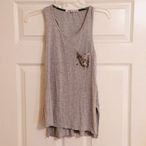 Jolt studded pocket tank