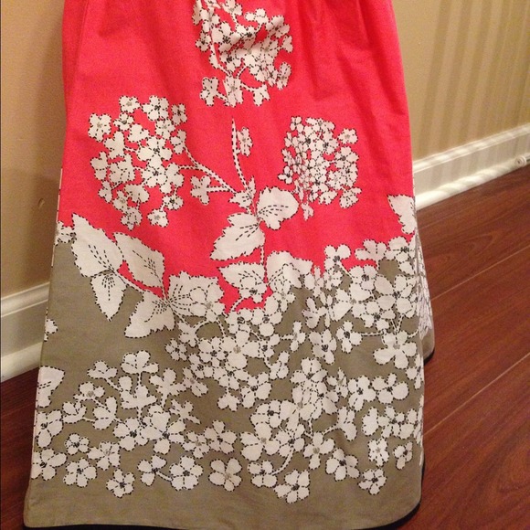 Pretty Pink flowery pattern dress - Picture 2 of 3