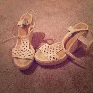 Fun summer Steve Madden wedges!