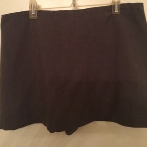 Grey skort