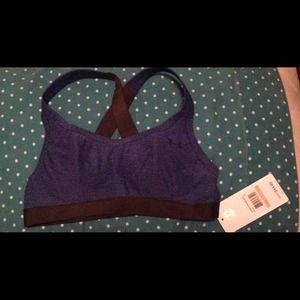 UNDER ARMOUR : blue top / support for yoga/workout