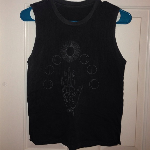 ❌SWAPPED❌Brandy Melville Sadie Horoscope Tank