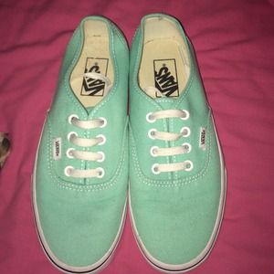 Size 7.5 vans