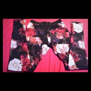 ❌❌🚫SOLD ❌❌❌🚫ZARA leggins perfect for fall