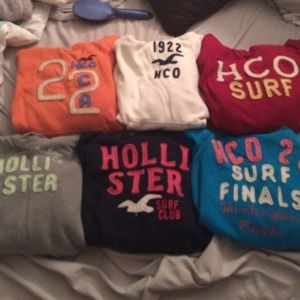 Hollister hoodie bundle!!