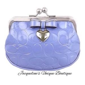 💰SOLD💰 COACH Liquid Gloss Kisslock Coin Purse