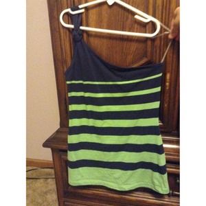 ✂️price cut✂️ cute top