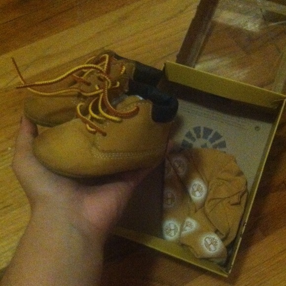 INFANT Timberland booties size 2