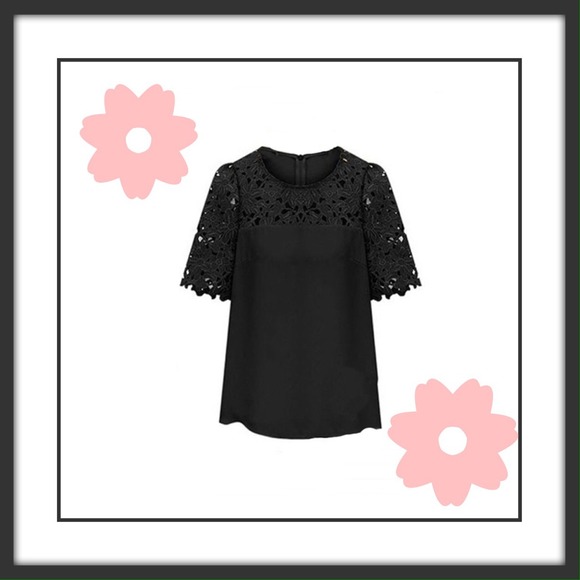 Feminine Blouse w/ Crochet Accented Sleeve/shldr - Picture 4 of 4