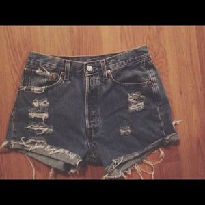 Distressed denim high wasted shorts💜