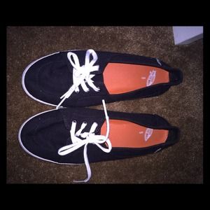 Vans lace up slip on shoes