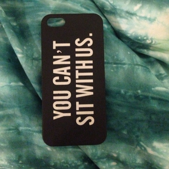 Brandy melville case put once on my phone😍😍