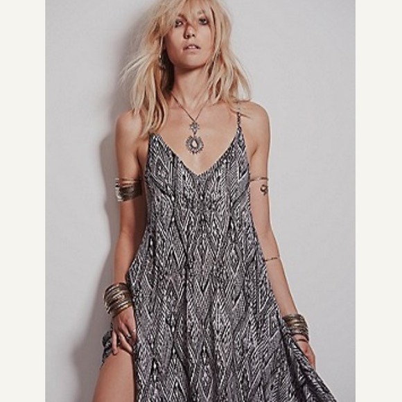 FREE PEOPLE tribal dress - Picture 3 of 4