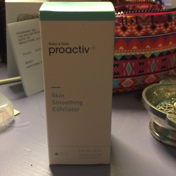Proactive + Skin Smoothing Exfoliator