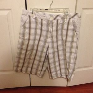 Plaid men's shorts