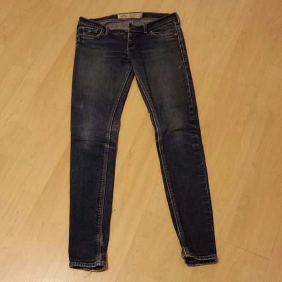 Hollister Skinnies