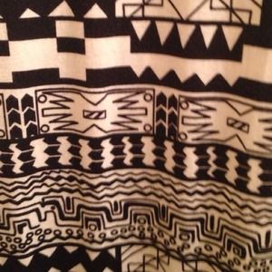 Black/White Aztec Printed Maxi Skirt