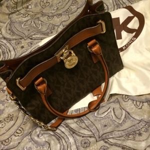❌SOLD❌ Michael Kors Hamilton Bag