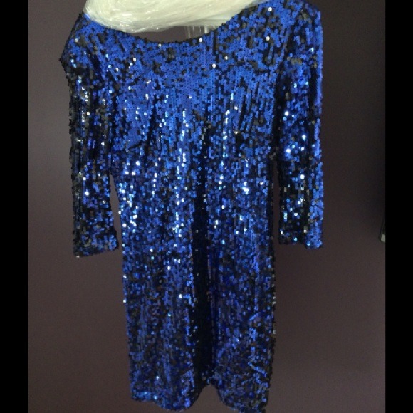 Blue Sequin Girls Night Dress
Sz s - Picture 3 of 4