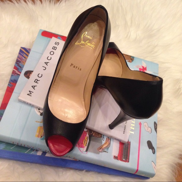 Christian Louboutin Very Prive black peep toe heel