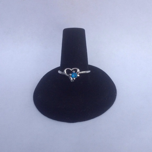 BUY ONE GET ONE HALF (200+ ITEMS) - Picture 3 of 3