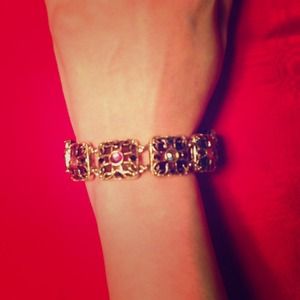 Vintage gold bracelet