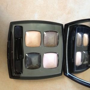 Chanel eyeshadow bundle