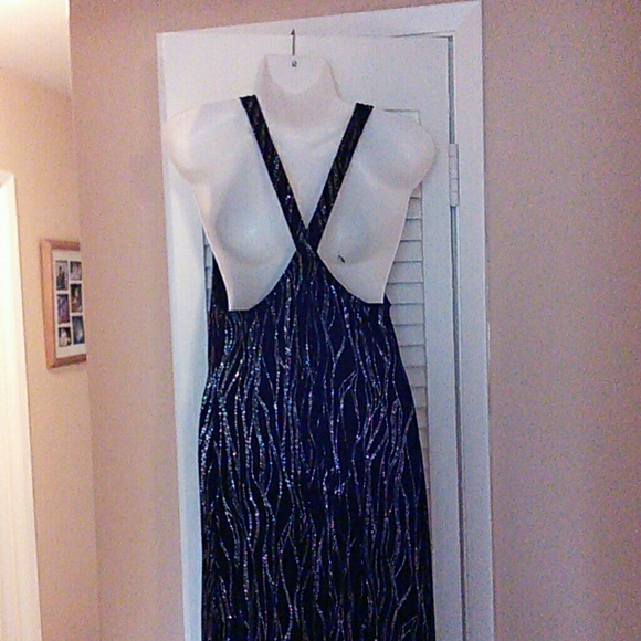 Dress - Picture 2 of 3