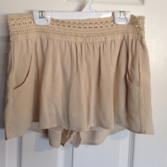 Flowy Sand Shorts