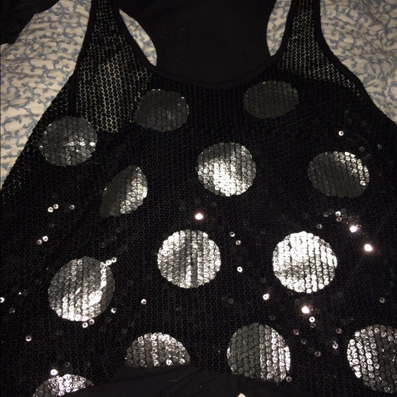 See thru. polka dot tanktop!