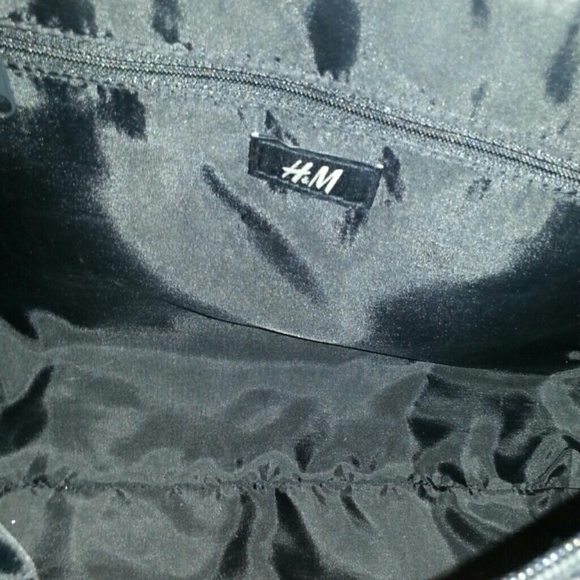 SOLD!!! Black handbag - Picture 2 of 4