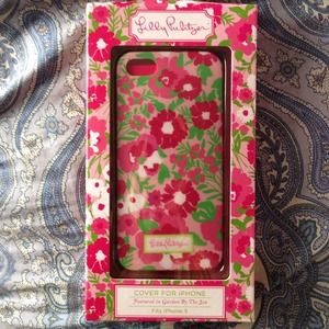 Never opened Lilly Pulitzer iPhone case!!