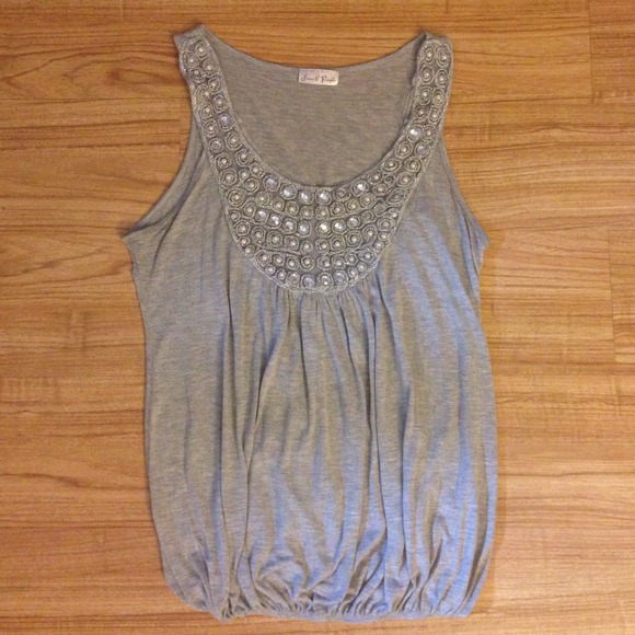 grey tank