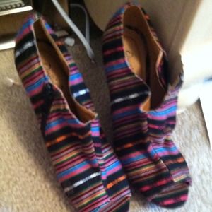 Vintage stripped heels.