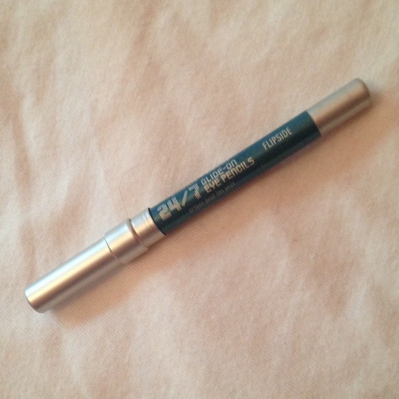 Urban Decay 24/7 Glide on eye pencil- Flip side