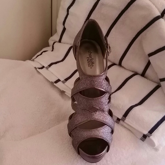 Sparkling strappy heels - Picture 2 of 4