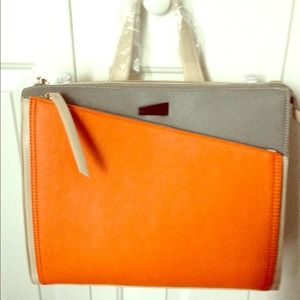 ⭐️Cute structured bag. NWOT⭐️