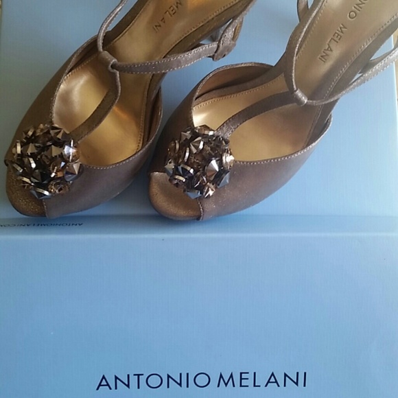 Antonio Melani Heels 💖Reduced Price💖