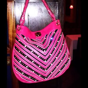 SOLD OUT! 🔴 Pink Handbag with Rhinestone Crystals