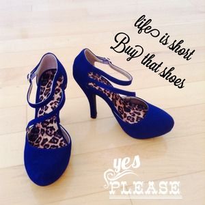 Cute blue strapped shoes