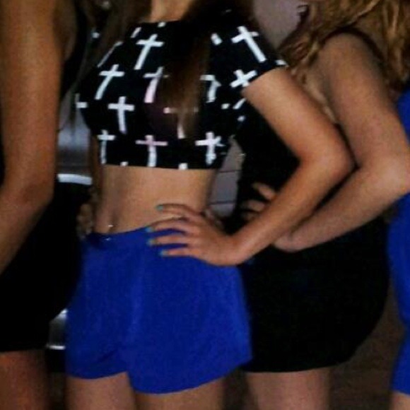 Top and shorts!! Top from shasa, forever 21 shorts - Picture 1 of 1