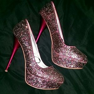 🎉Body Central Glitter Pumps
