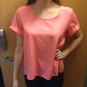 Peach Chiffon short sleeve top with open back