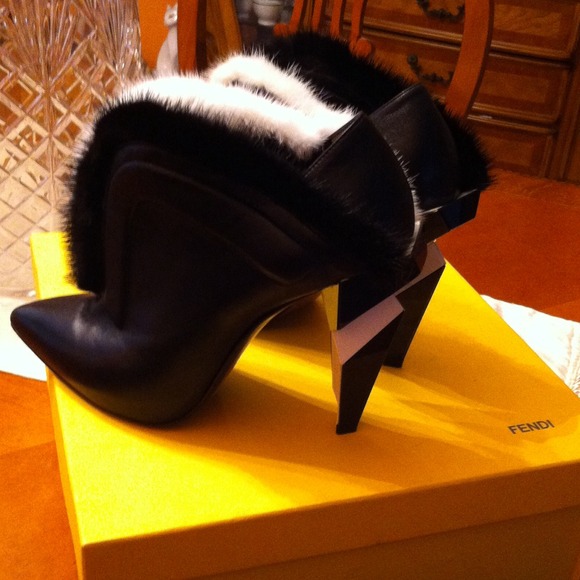 FENDI  mink-trimmed leather  fur booties - Picture 3 of 4